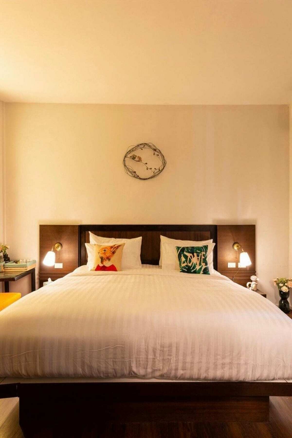Baan Oliver Srinakarin Bangkok Exteriör bild