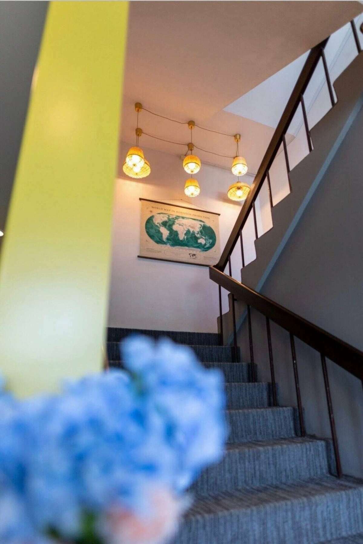 Baan Oliver Srinakarin Bangkok Exteriör bild